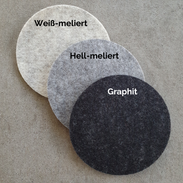 Auf dem Bild sind die Farbmuster der Filzuntersetzer zu setzen. Erhältlich sind graviert, hell-meliert und weiß-meliert